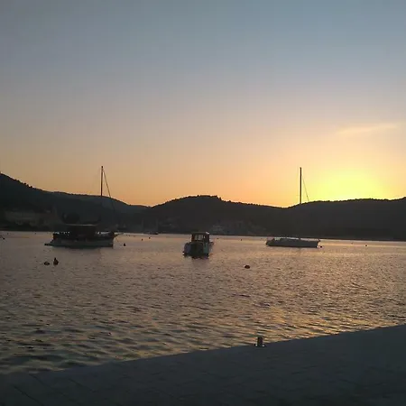 Ii Radisic Beautiful View Apartman Vis