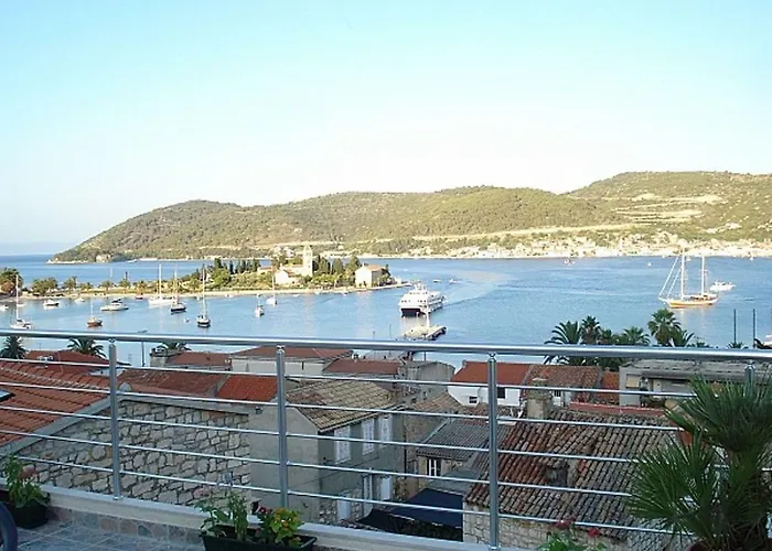 Ii Radisic Beautiful View 아파트 비스